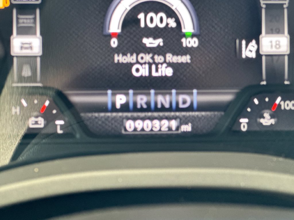 Used 2021 RAM 1500 Laramie AWD/4WD image 13