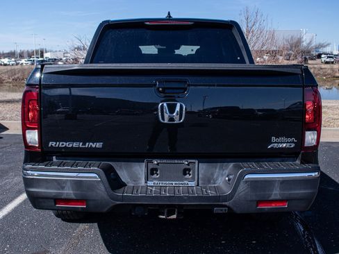 Used 2020 Honda Ridgeline Sport image 5