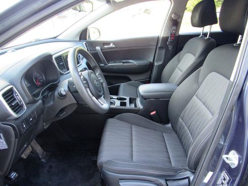 Used 2020 Kia Sportage LX FWD image 4