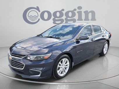 Used 2018 Chevrolet Malibu LT w/ Leather Package