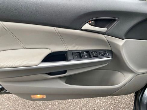 Used 2010 Honda Accord EX-L image 18