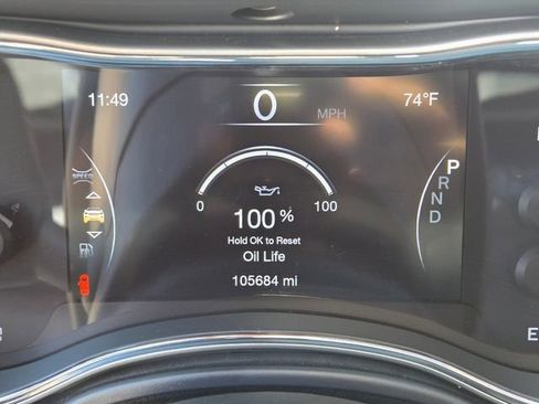 Used 2018 Jeep Grand Cherokee Altitude AWD/4WD image 21