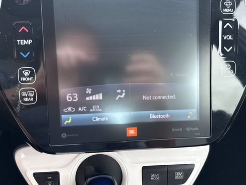 Used 2018 Toyota Prius Four w/ Advanced Technology Package FWD image 24