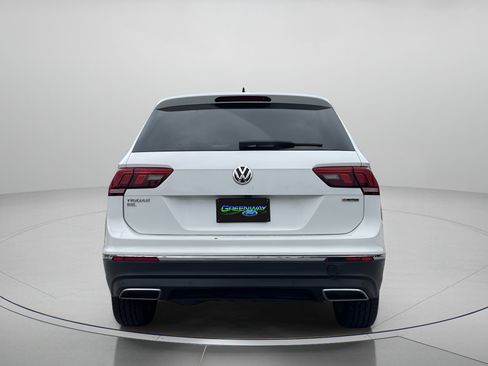Used 2019 Volkswagen Tiguan SEL Premium AWD/4WD image 4
