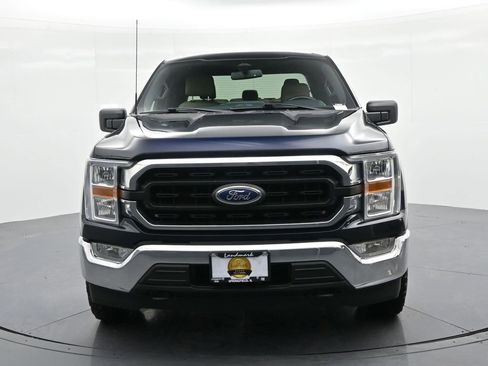 Used 2022 Ford F150 XLT w/ Equipment Group 301A Mid image 3
