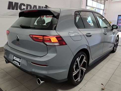 New 2026 Volkswagen GTI SE image 4