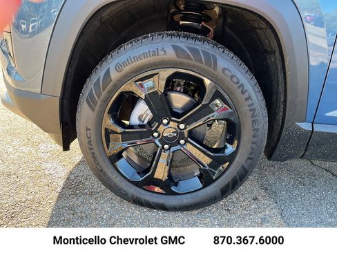 New 2026 Chevrolet Equinox LT w/ Convenience Package II image 27