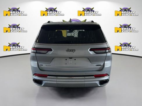 Used 2021 Jeep Grand Cherokee L Overland w/ Advanced Protech Group III image 5