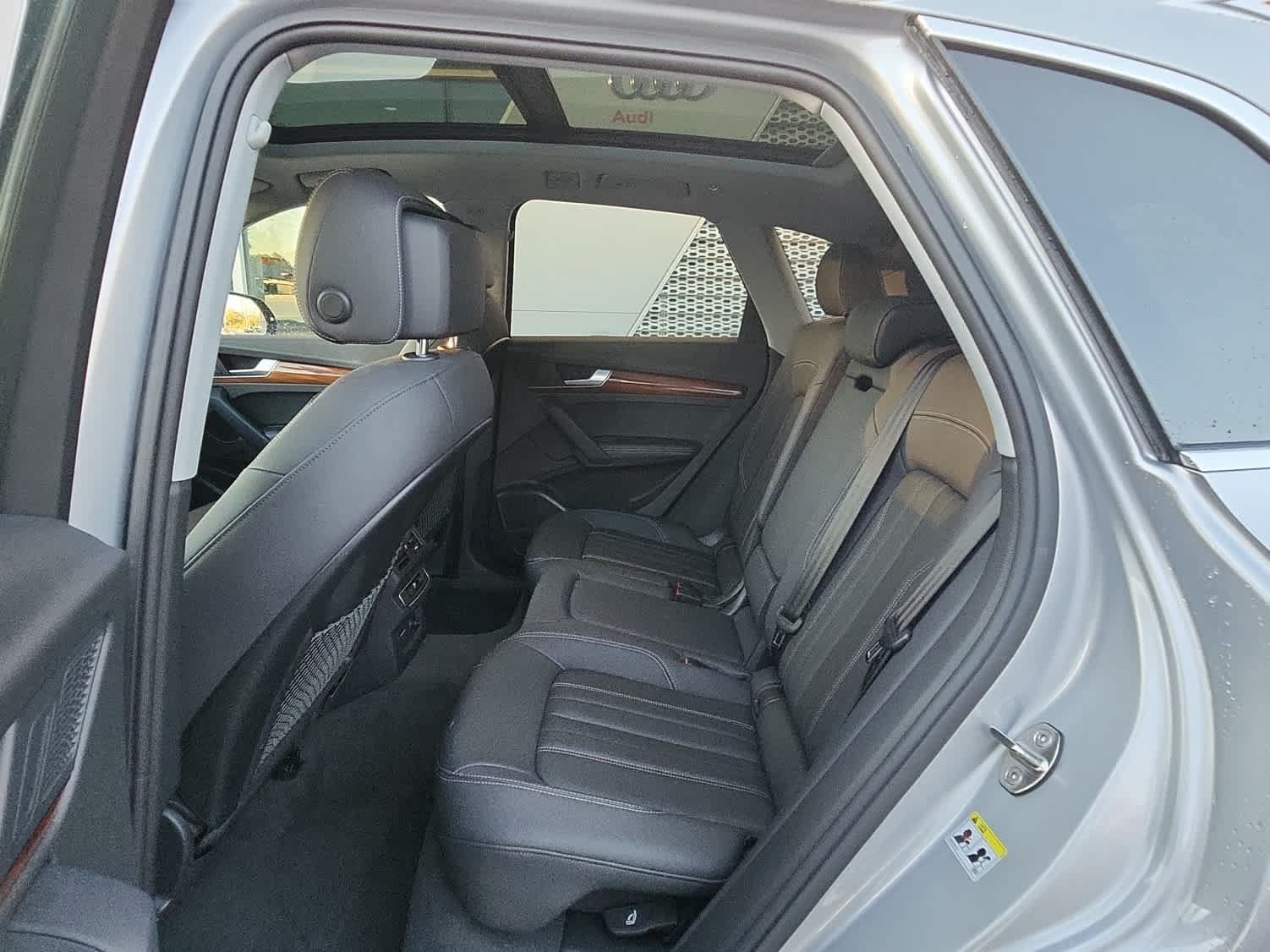 Used 2023 Audi Q5 2.0T Premium Plus AWD/4WD image 6
