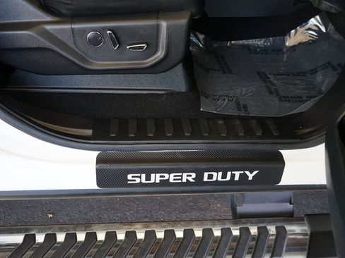 Used 2019 Ford F350 Lariat w/ Lariat Ultimate Package image 21