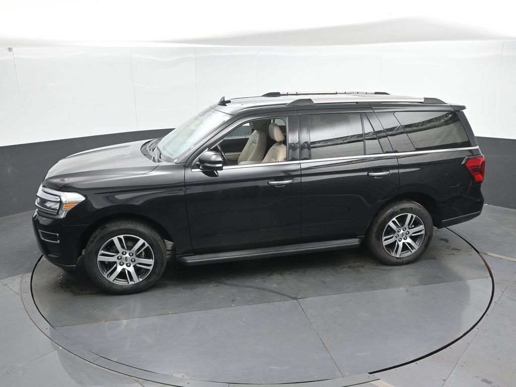 Used 2024 Ford Expedition Limited AWD/4WD image 38