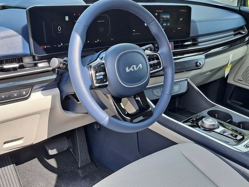 New 2026 Kia Carnival SX Prestige image 7