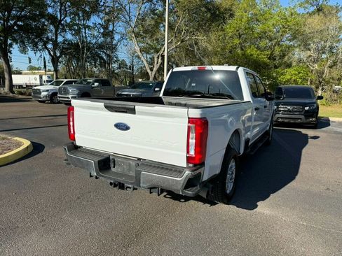 Used 2025 Ford F250 XLT image 9