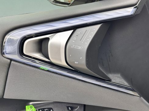 Used 2026 BMW X3 xDrive30 w/ M Sport Package image 18