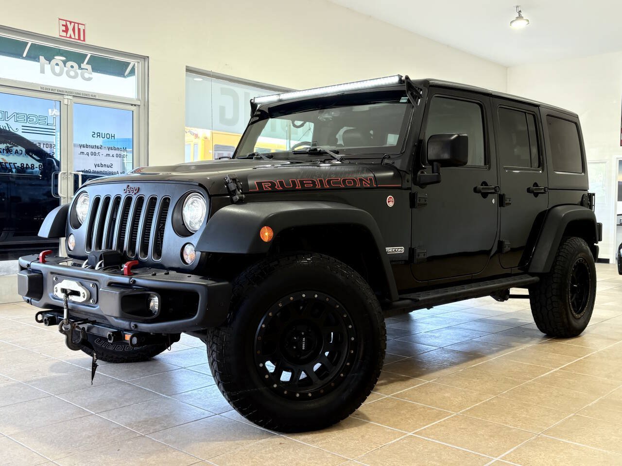 Used 2017 Jeep Wrangler Unlimited Rubicon AWD/4WD image 1