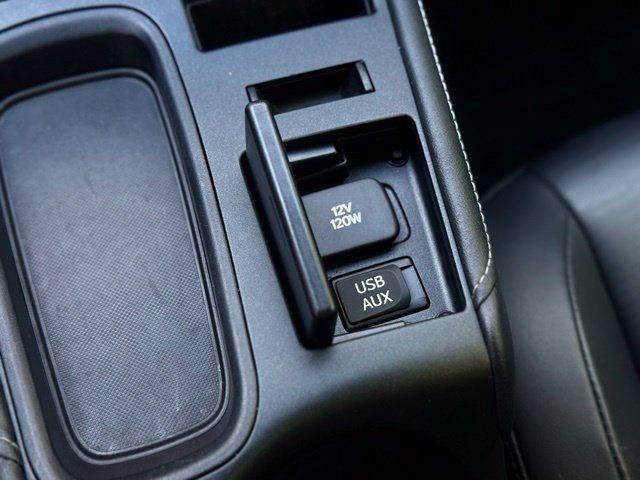 Used 2012 Lexus CT 200h Premium FWD image 31