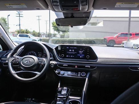 Used 2022 Hyundai Sonata SEL FWD image 16