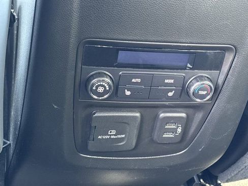 Used 2024 Buick Enclave Premium image 20