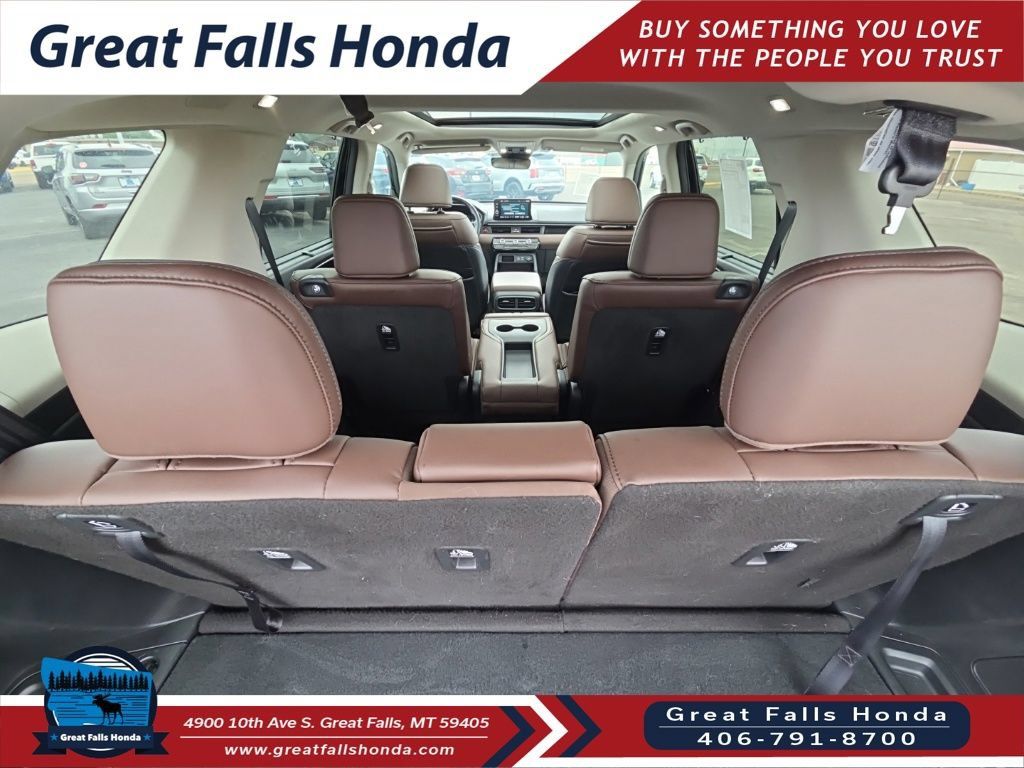 Certified 2025 Honda Pilot Elite image 24