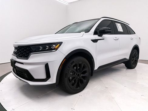Used 2022 Kia Sorento SX image 14
