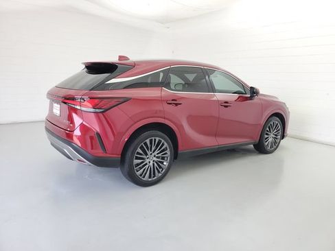 Used 2023 Lexus RX 350 FWD w/ Cold Area Package image 5