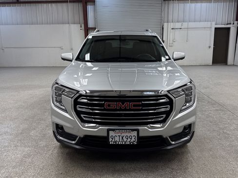 Used 2022 GMC Terrain SLT w/ Infotainment Package II image 25