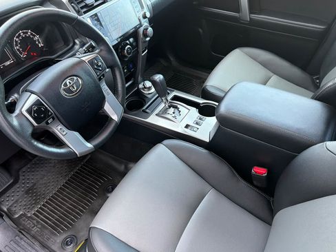 Used 2023 Toyota 4Runner SR5 Premium w/ Moonroof Package AWD/4WD image 11