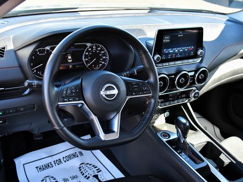 Used 2024 Nissan Sentra SR image 16