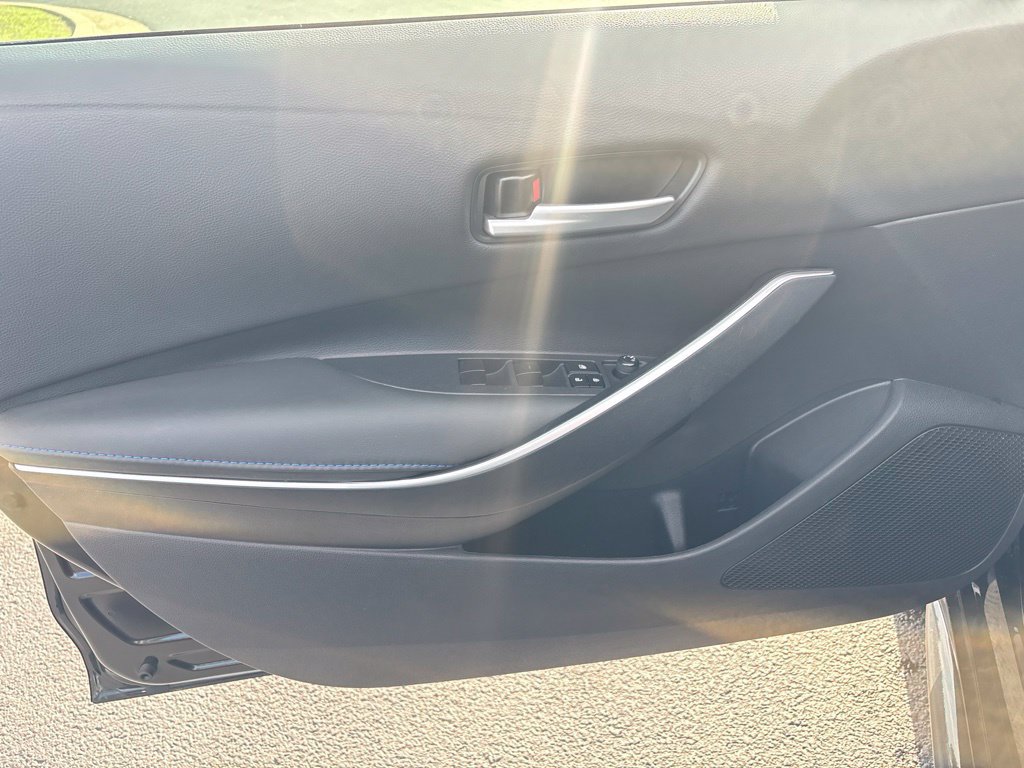 Used 2022 Toyota Corolla SE FWD image 11