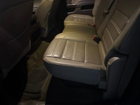 Used 2015 GMC Sierra 1500 Denali AWD/4WD image 9