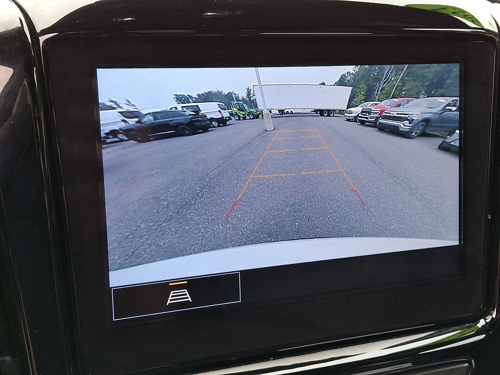 Certified 2023 Chevrolet Traverse LT AWD/4WD image 19