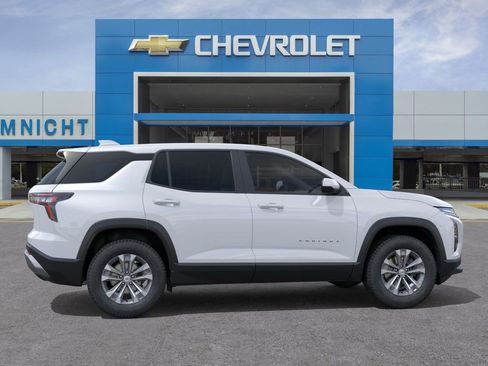 New 2026 Chevrolet Equinox LT FWD image 5