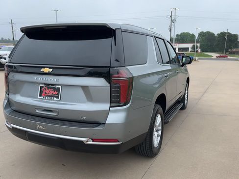 Used 2025 Chevrolet Tahoe LT AWD/4WD image 8
