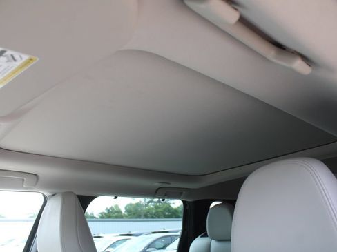 Used 2023 Mitsubishi Outlander SEL AWD/4WD image 63