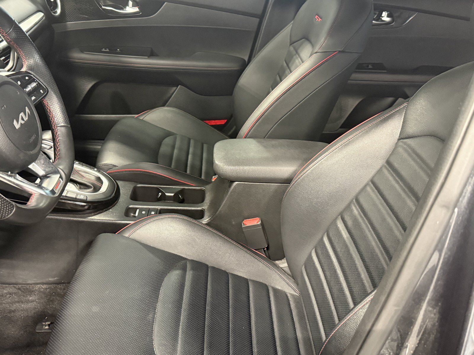 Used 2022 Kia Forte GT w/ GT2 Package FWD image 23