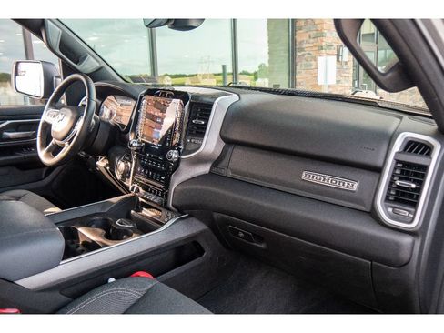 Used 2021 RAM 1500 Big Horn AWD/4WD image 13