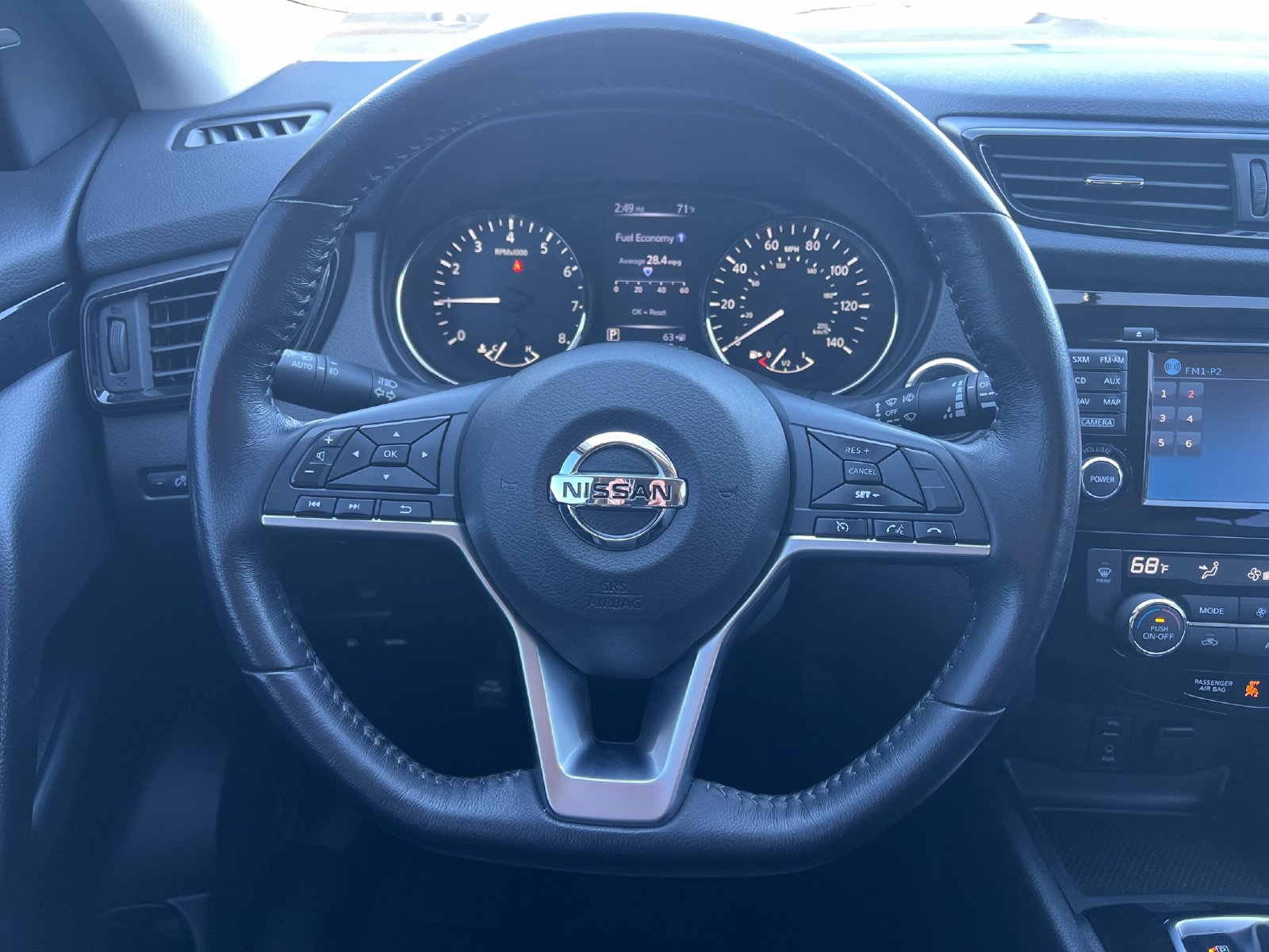 Used 2017 Nissan Rogue Sport SV w/ SV Premium Package AWD/4WD image 15