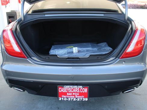 Used 2019 Jaguar XJ Supercharged image 29