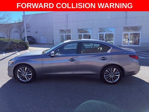 Used 2019 INFINITI Q50 Luxe w/ Essential Package (3.0T Luxe) image 4