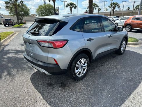 Used 2022 Ford Escape S FWD image 6