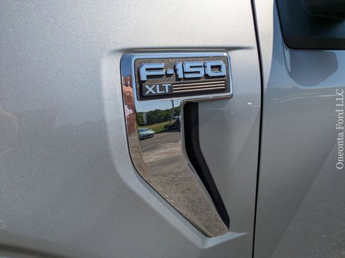 Used 2022 Ford F150 XLT w/ Equipment Group 302A High image 10