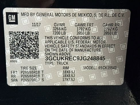 Used 2018 Chevrolet Silverado 1500 LT w/ All Star Edition image 26