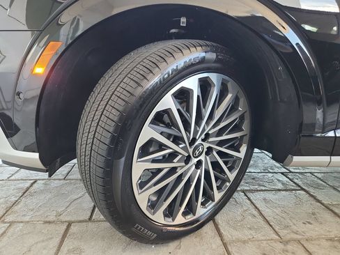 Used 2026 Hyundai Palisade Calligraphy FWD image 35