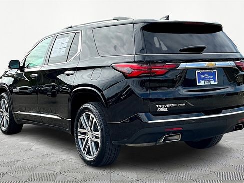 Used 2023 Chevrolet Traverse High Country image 13
