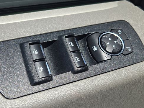 Used 2020 Ford F150 XL w/ Equipment Group 101A Mid image 10