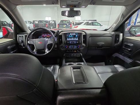 Used 2018 Chevrolet Silverado 1500 LTZ Z71 w/ LTZ Plus Package AWD/4WD image 9