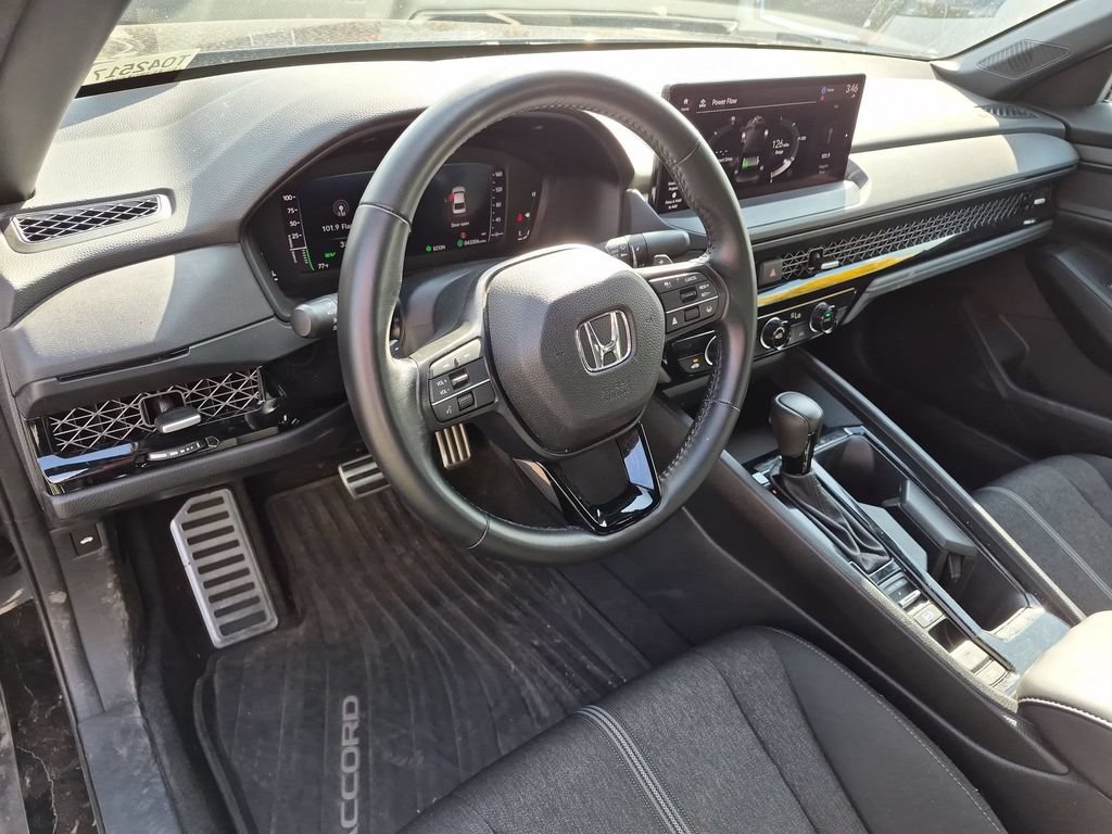 Used 2024 Honda Accord Sport image 13