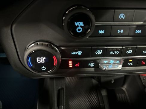 New 2026 Ford Bronco Heritage Edition AWD/4WD image 32