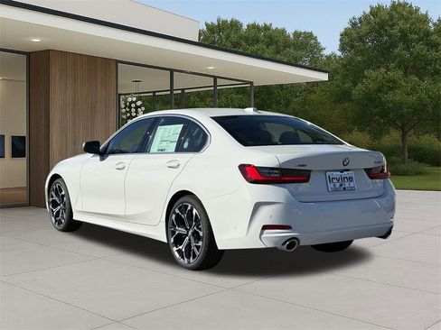 New 2026 BMW 330i xDrive Sedan w/ Premium Package image 10