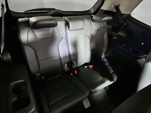 Used 2022 Kia Telluride EX w/ EX Premium Package AWD/4WD image 27